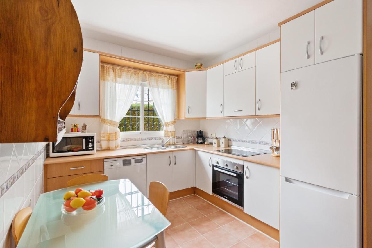 Villa Estilo Mediterranea Con Piscina, Jardin, Bbq Y Jacuzzi - Villa Bel Air Real Εστεπόνα Εξωτερικό φωτογραφία